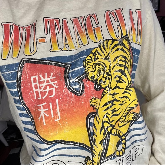 (Sold Elsewhere) Urban Outfitters Wu-Tang Clan Graphic T-Shirt! - Picture 2 of 4